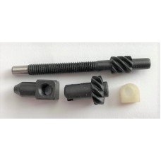 NAPÍNACÍ ŠROUB HUSQVARNA 545, 550XP, 560, 2253